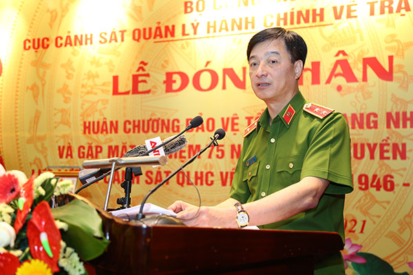 Thứ trưởng Nguyễn Duy Ngọc phát biểu tại buổi lễ.