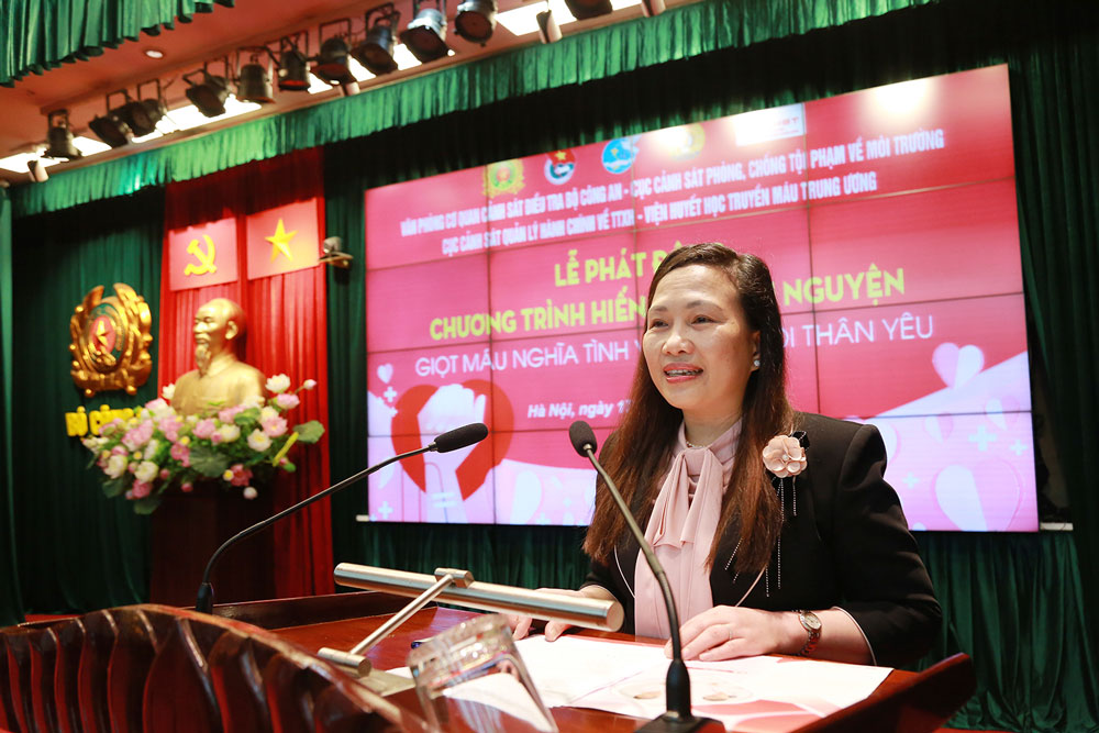 ThS.BS. Vũ Thị Hồng Phương, Phó Giám đốc Trung tâm Máu quốc gia phát biểu tại chương trình.
