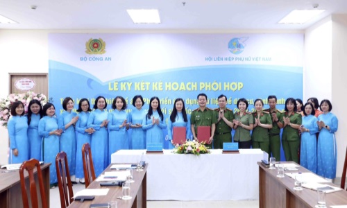 Bộ Công an và Trung ương Hội Liên hiệp phụ nữ Việt Nam tổ chức Lễ ký kết Kế hoạch phối hợp triển khai thực hiện Đề án 06/CP của Chính phủ