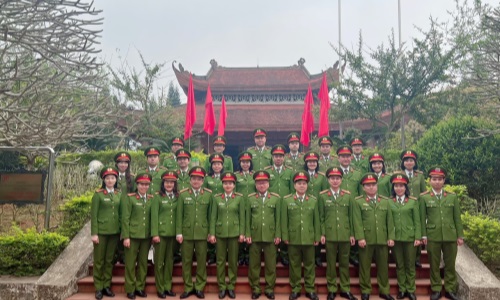 Cục Cảnh sát quản lý hành chính về trật tự xã hội tổ chức hoạt động về nguồn nhân dịp kỷ niệm 75 năm Ngày Chủ tịch Hồ Chí Minh nêu Sáu điều dạy Công an nhân dân