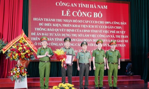 Công an tỉnh Hà Nam hoàn thành cấp Căn cước công dân cho 100% công dân đủ điều kiện