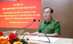 Tiếp tục chuyển đổi trạng thái từ môi trường làm việc truyền thống sang môi trường điện tử trong Công an nhân dân