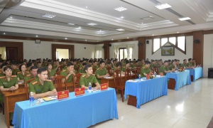 Tập huấn nghiệp vụ công tác Cảnh sát khu vực (CSKV) cho lãnh đạo, chỉ huy lực lượng Cảnh sát QLHC về TTXH tại Quảng Trị