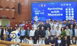 “SPRINTING WITH MENTORS” Cuộc thi Data for life do Bộ Công an tổ chức đã đến giai đoạn tăng tốc, bứt phá sáng tạo cùng Mentor để về đích