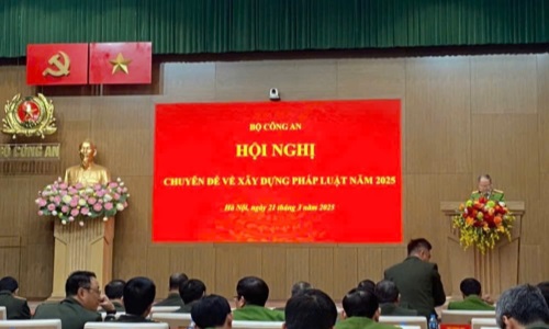 Hội nghị chuyên đề về xây dựng pháp luật năm 2025