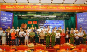 Lễ phát động vòng hồ sơ cuộc thi quốc tế Data for Life 2025 với chủ đề “Hack for Growth 2025”