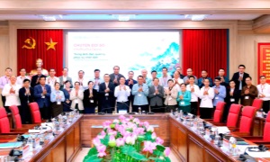 Chào mừng Đoàn đại biểu tham gia Chương trình nghiên cứu, trao đổi chuyên đề dành cho cán bộ cấp Thứ trưởng và tương đương của Đảng Nhân dân Cách mạng Lào.