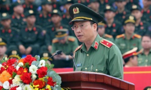 Bảo đảm tuyệt đối an ninh, an toàn không để xảy ra sơ suất dù là nhỏ nhất, góp phần tổ chức thành công cuộc bầu cử