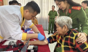 ĐẨY MẠNH THU NHẬN MẪU ADN THÂN NHÂN LIỆT SĨ