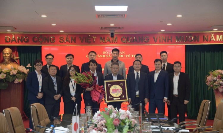 Tăng cường kết nối, hợp tác phát triển khoa học công nghệ và chuyển đổi số giữa Cục Cảnh sát QLHC về TTXH và Công ty TNHH NEC Việt Nam