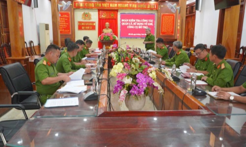 CỤC CẢNH SÁT QLHC VỀ TTXH KIỂM TRA CÔNG TÁC QUẢN LÝ, SỬ DỤNG VŨ KHÍ, CÔNG CỤ HỖ TRỢ ĐỐI VỚI CÁC ĐƠN VỊ THUỘC CỤC CẢNH SÁT QUẢN LÝ TRẠI GIAM, CƠ SỞ GIÁO DỤC BẮT BUỘC, TRƯỜNG GIÁO DƯỠNG