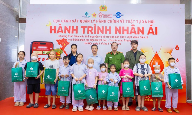 LAN TỎA “HÀNH TRÌNH NHÂN ÁI” TẠI VIỆN HUYẾT HỌC - TRUYỀN MÁU TRUNG ƯƠNG