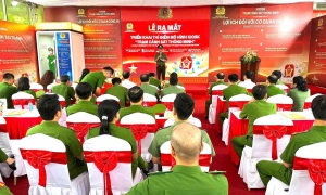 RA MẮT, VẬN HÀNH THÍ ĐIỂM KIOSK “TRẠM CẢNH SÁT THÔNG MINH” TẠI THANH HÓA
